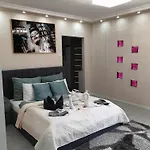 H29 Vivien Apartman